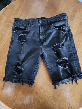 American Eagle Next Level Flex Black Distressed Denim Shorts |  Size 33